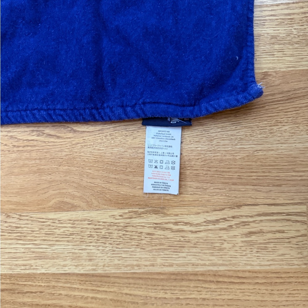 Red Bull Blue Towel - Picture 2 of 5
